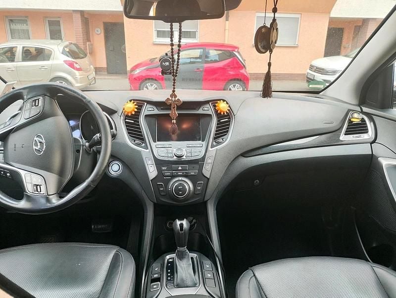 Gebraucht Hyundai Santa Fe 197 PS (144 kW) 2015 Gelb SUV