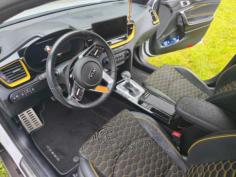 Gebraucht Kia XCeed Xdition 160 PS (117 kW) 2021 Weiß SUV