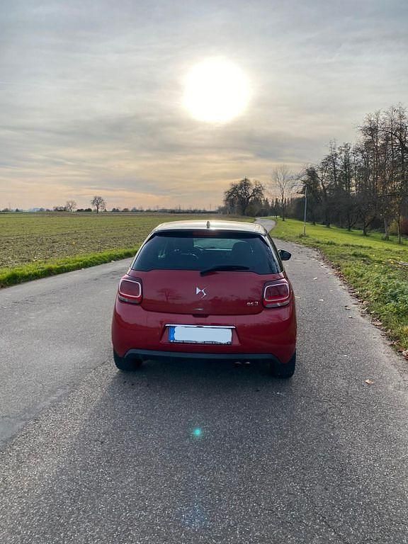 Gebraucht Citroën DS3 131 PS (96 kW) 2016 Rot Kleinwagen