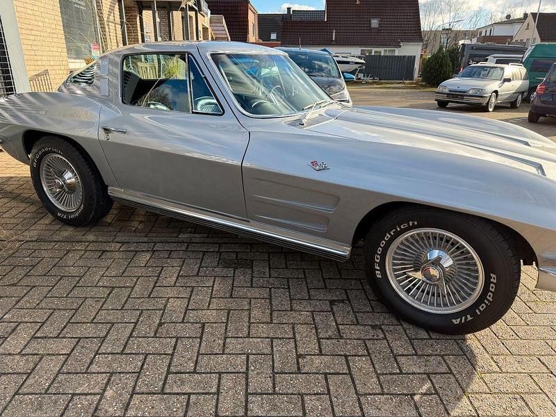 Gebraucht Corvette Stingray 264 PS (194 kW) 1964 Silber Coupé