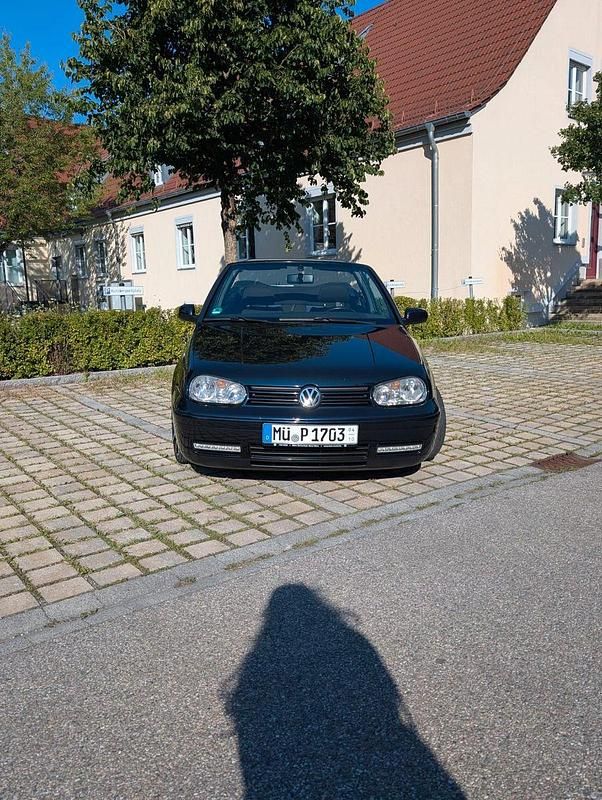 Gebraucht VW Golf Cabriolet 101 PS (74 kW) 1998 Blau Cabrio