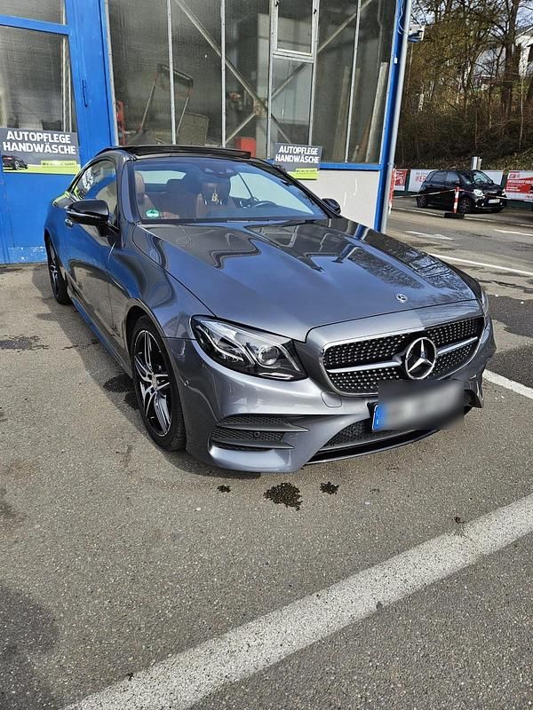 Gebraucht Mercedes E300 245 PS (180 kW) 2019 Grau Coupé