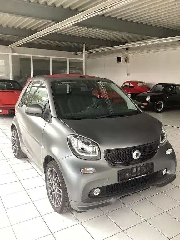 Gebraucht Smart ForTwo Cabrio Brabus 71 PS (52 kW) 2018 Grau Cabrio
