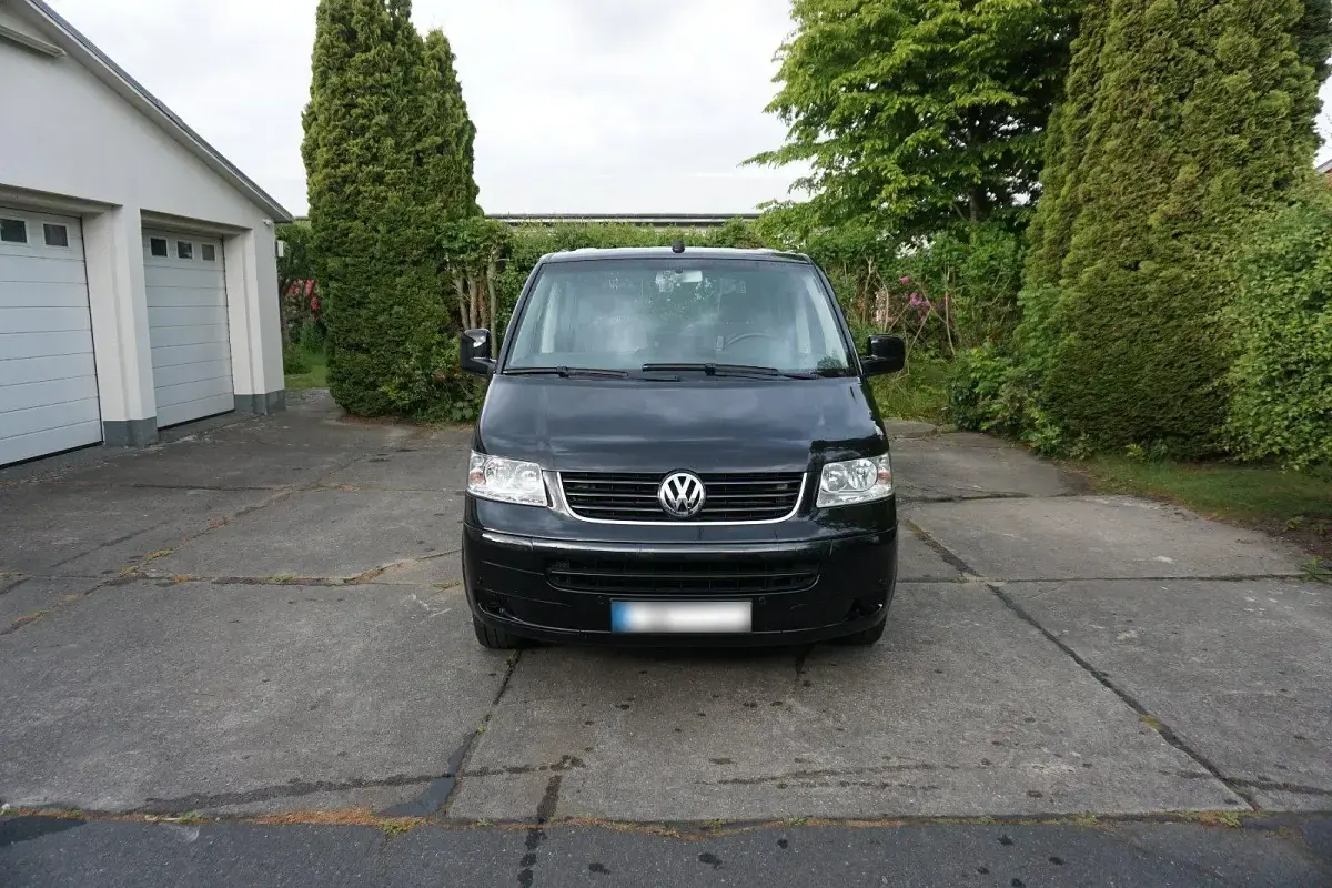 Gebraucht VW Multivan R 130 PS (95 kW) 2004 Schwarz Van / Kleinbus