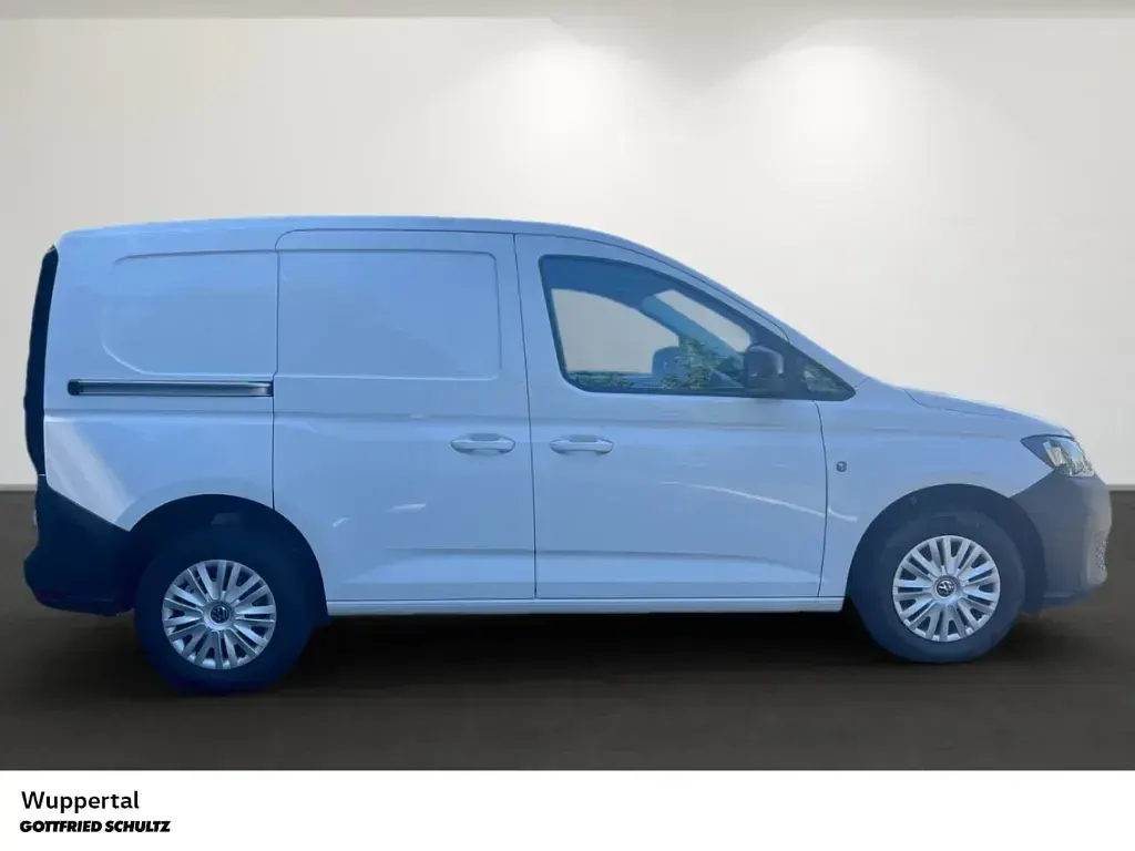 Gebraucht VW Caddy 102 PS (75 kW) 2023 Weiss Van / Kleinbus
