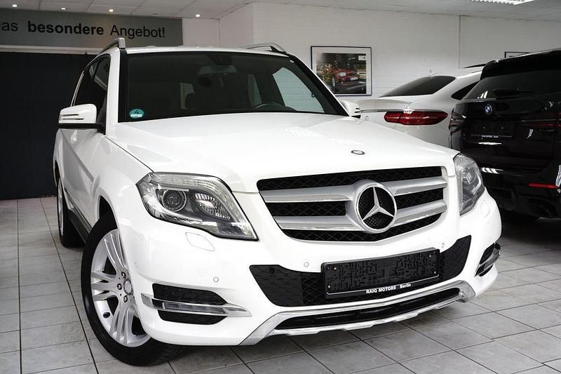 Polar white Gebraucht 2013 Mercedes GLK220 SUV | 11.950 € (Etwas zu teuer) - Bild 1/4