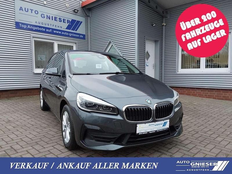 Mineralgrau Gebraucht 2020 BMW 218 Active Tourer Advantage Van / Kleinbus | 17.900 € (Fairer Preis) - Bild 1/4