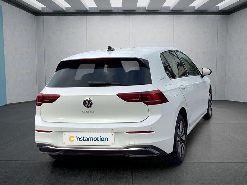 Gebraucht VW Golf VIII 150 PS (110 kW) 2025 Weiß Kleinwagen