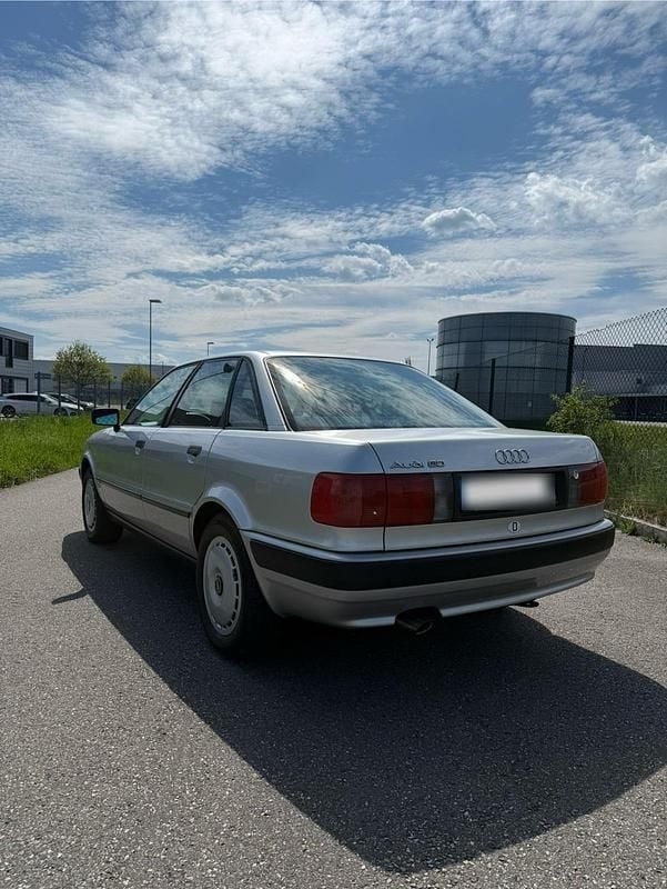Usata Audi 80 90 CV (66 kW) 1992 Argento Berlina