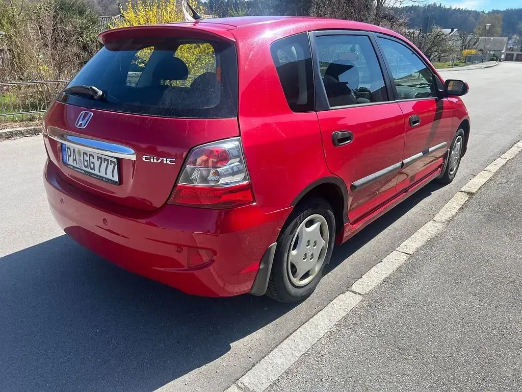 Gebraucht Honda Civic S 90 PS (66 kW) 2005 Rot Limousine