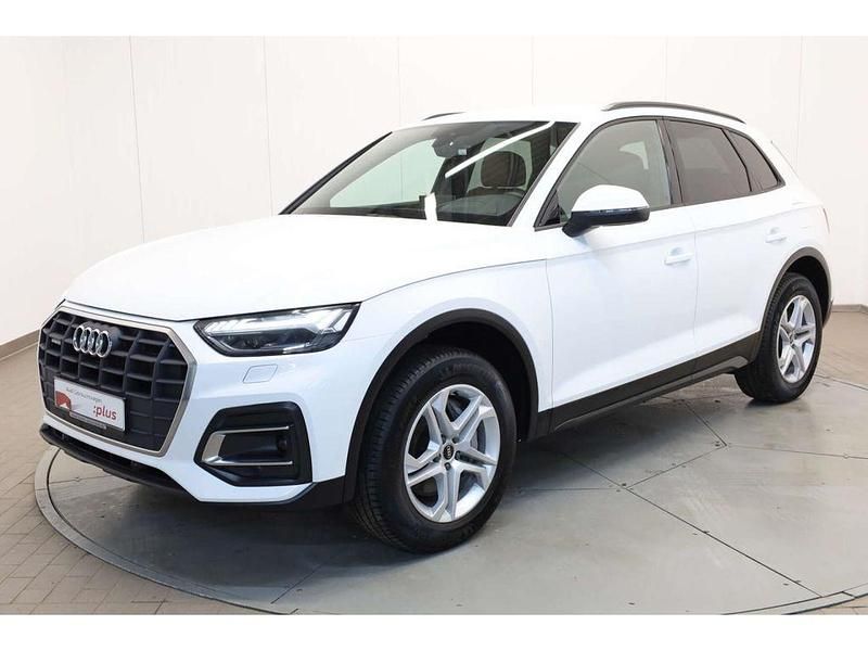 Second-hand Audi Q5 Ambiente 299 CP (219 kW) 2023 Alb SUV