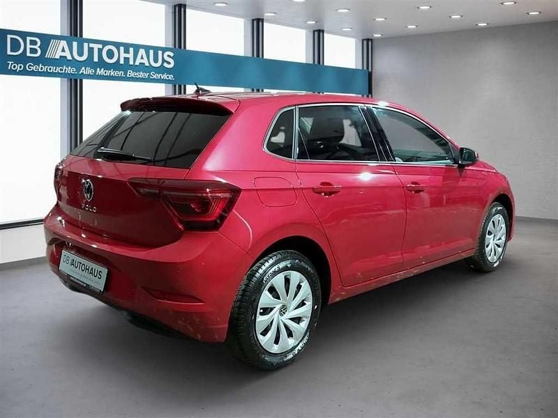 Gebraucht VW Polo Life 110 PS (80 kW) 2024 Rot Kleinwagen