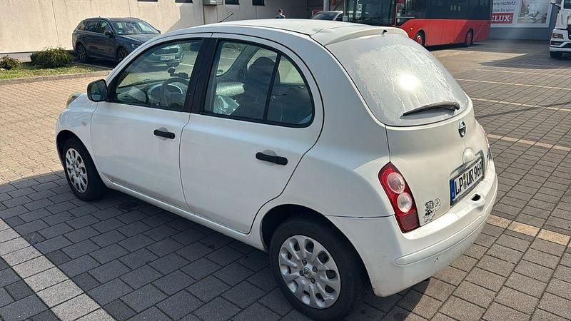 Weiß Gebraucht 2010 Nissan Micra Visia Kleinwagen | 1.650 € (Fairer Preis) - Bild 1/4