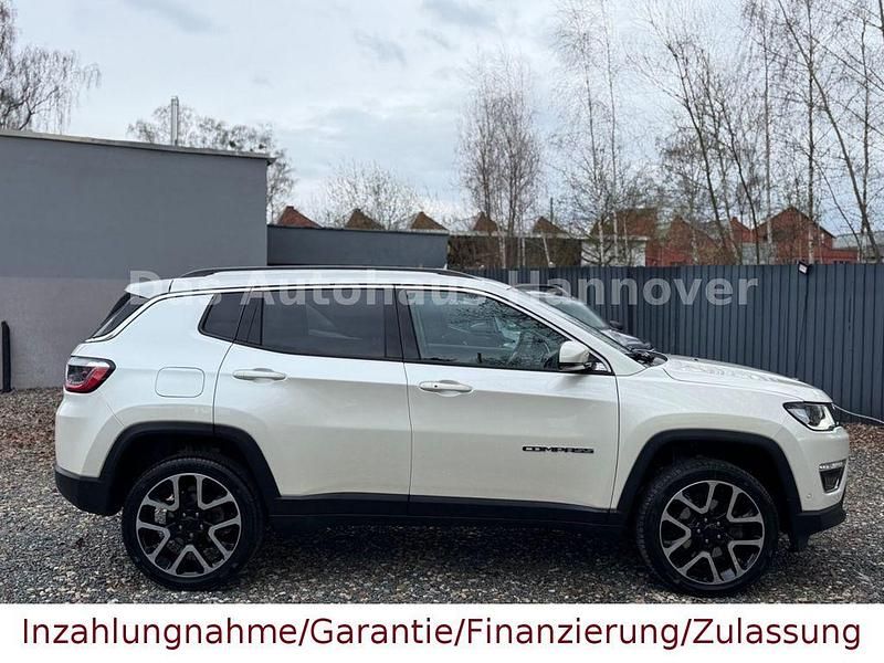 Gebraucht Jeep Compass Limited 170 PS (125 kW) 2019 Weiß SUV