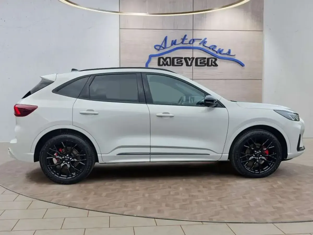 Nuova Ford Kuga 182 CV (133 kW) 2025 Bianco SUV