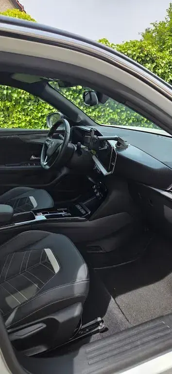 Gebraucht Opel Mokka-e Ultimate 114 kW (156 PS) 2021 Weiß SUV