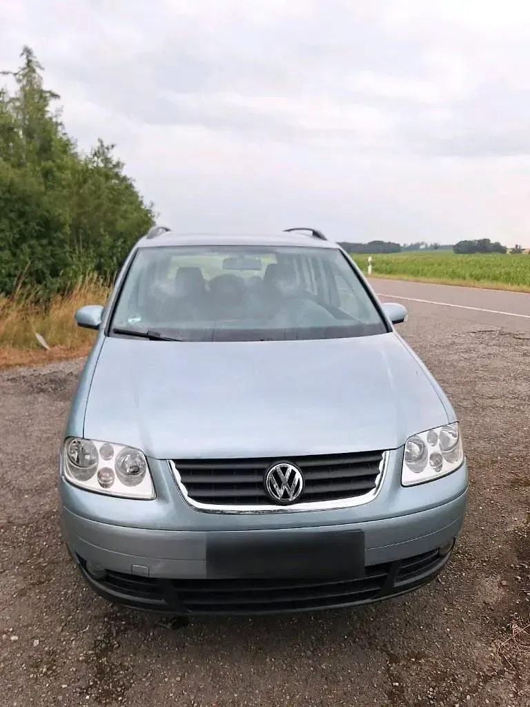 Gebraucht VW Touran 116 PS (85 kW) 2006 Blau Van / Kleinbus