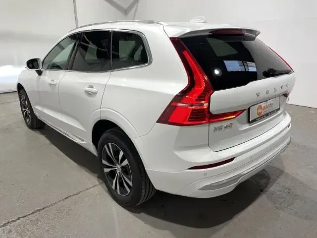 Gebraucht Volvo XC60 Core 398 PS (292 kW) 2023 Weiss SUV