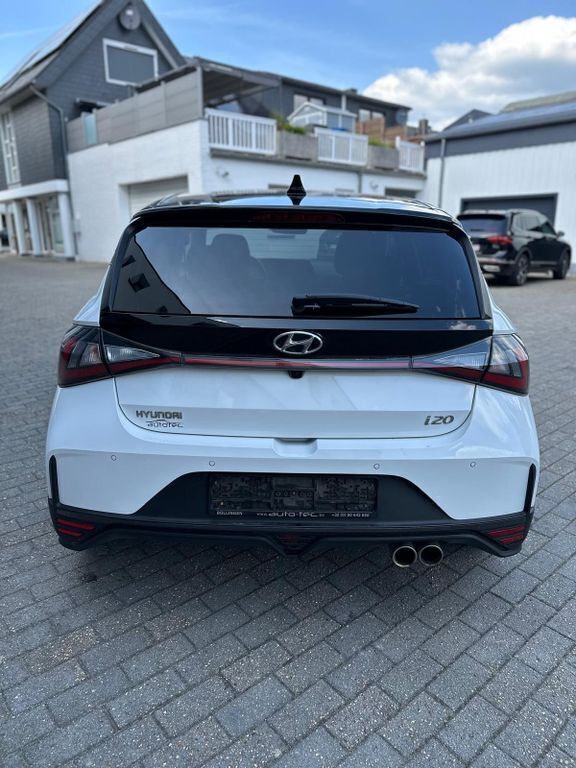 Gebraucht Hyundai i20 N Line 120 PS (88 kW) 2022 Weiß Limousine