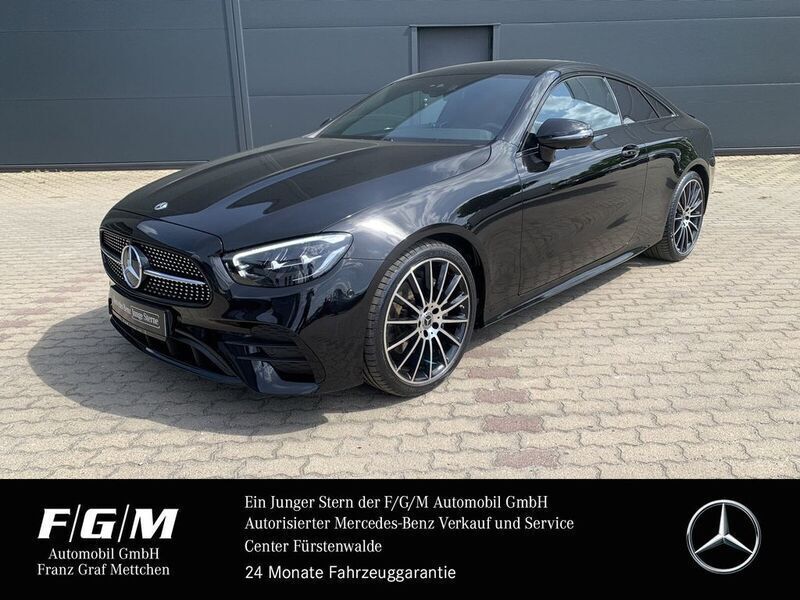 Lack obsidianschwarz Gebraucht 2023 Mercedes E220 AMG Coupé | 52.660 € (Fairer Preis) - Bild 1/4