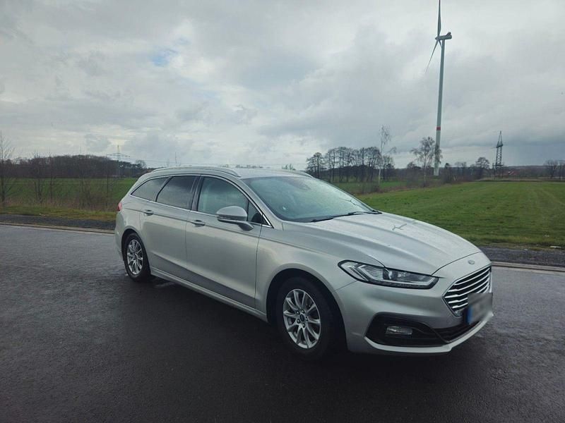 Gebraucht Ford Mondeo Titanium 190 PS (139 kW) 2020 Silber Kombi