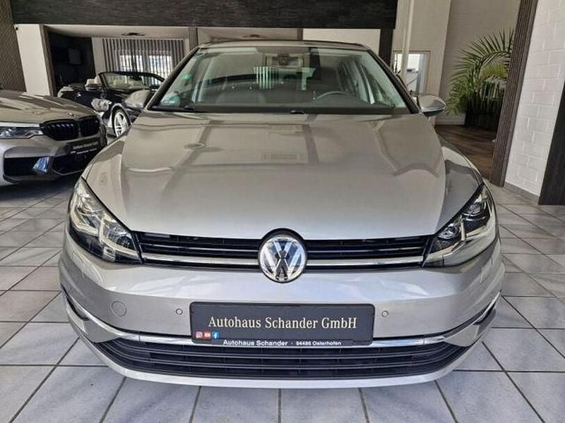 Usado VW Golf VII Join 150 HP (110 kW) 2018 Prateado Sedan