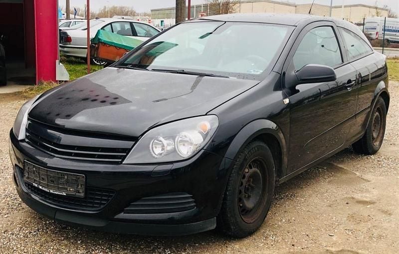 Gebraucht Opel Astra GTC 90 PS (66 kW) 2008 Schwarz Limousine