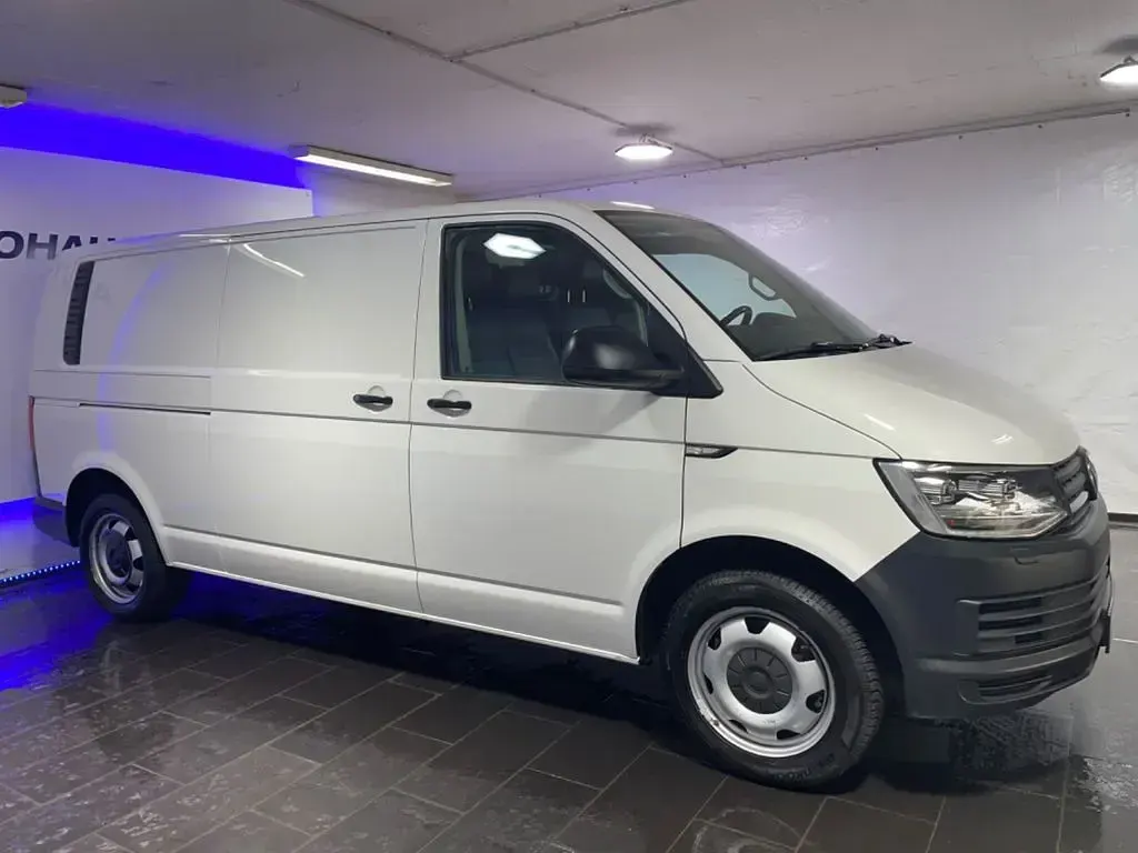 Gebraucht VW Transporter 204 PS (150 kW) 2018 Weiß Van