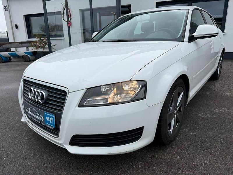 Gebraucht Audi A3 Attraction 140 PS (102 kW) 2009 Weiß Kleinwagen