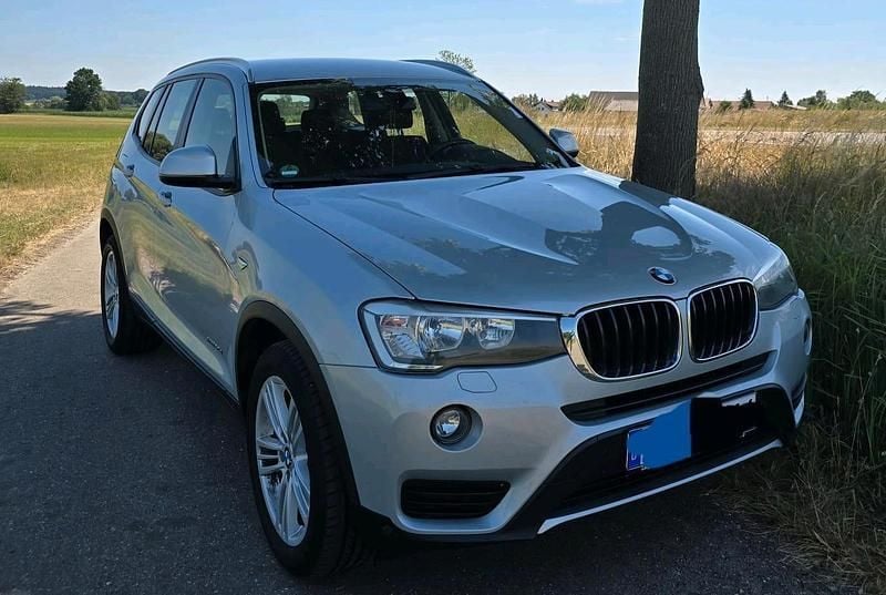 Silber Gebraucht 2015 BMW X3 SUV | 9.999 € - Bild 1/4