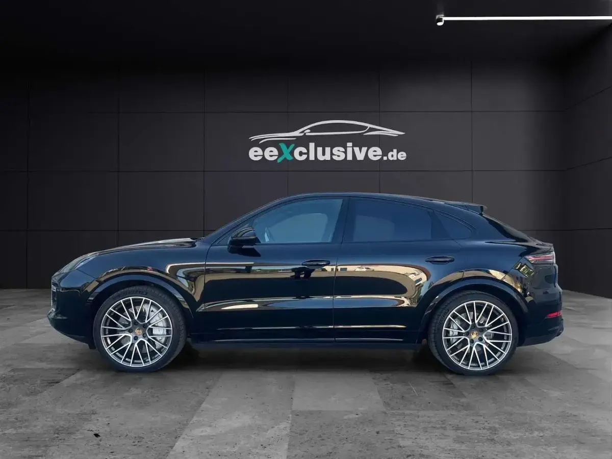 Gebraucht Porsche Cayenne Turbo Coupe 549 PS (403 kW) 2019 Schwarz SUV