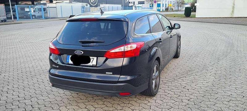 Gebraucht Ford Focus Titanium 125 PS (91 kW) 2014 Kombi