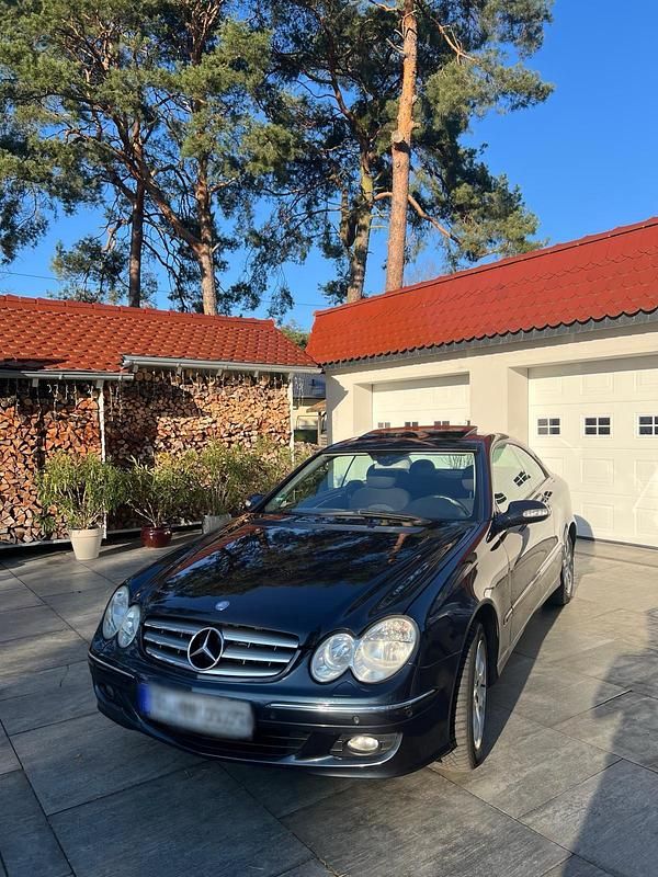 Andere farben Gebraucht 2006 Mercedes CLK200 Coupé | 4.995 € (Fairer Preis) - Bild 1/4