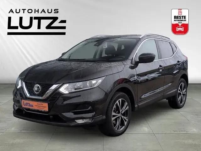 Schwarz Gebraucht 2020 Nissan Qashqai N-Way SUV | 21.455 € (Etwas zu teuer) - Bild 1/4