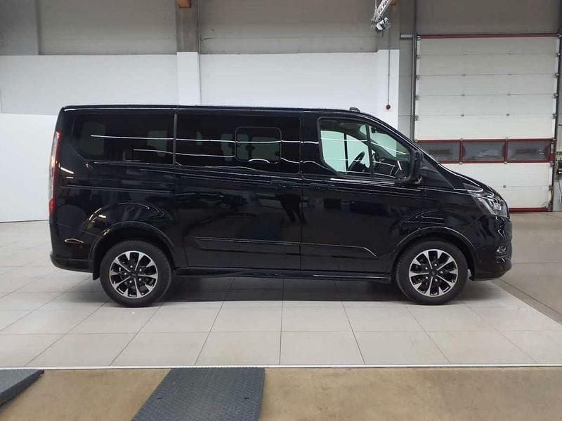 Gebraucht Ford Transit Custom Sport 185 PS (136 kW) 2022 Schwarz Van / Kleinbus