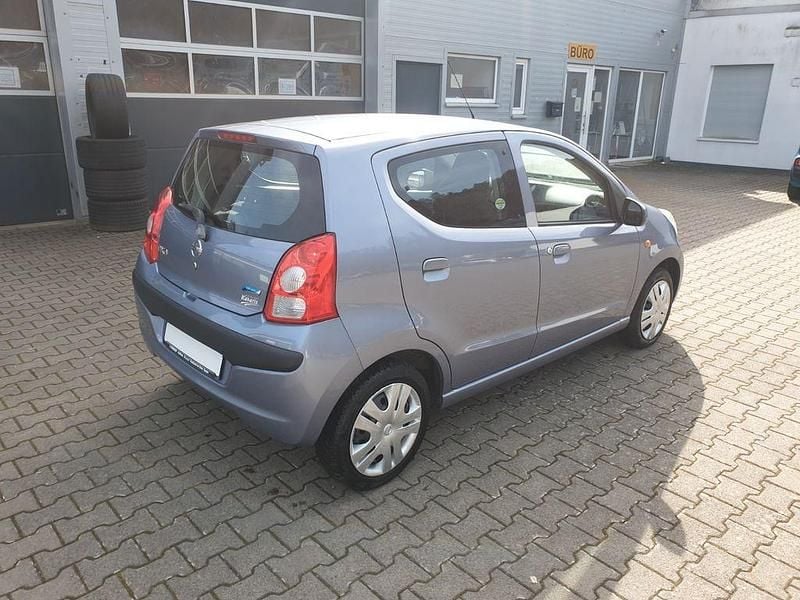Gebraucht Nissan Pixo 68 PS (50 kW) 2011 Grau Kleinwagen