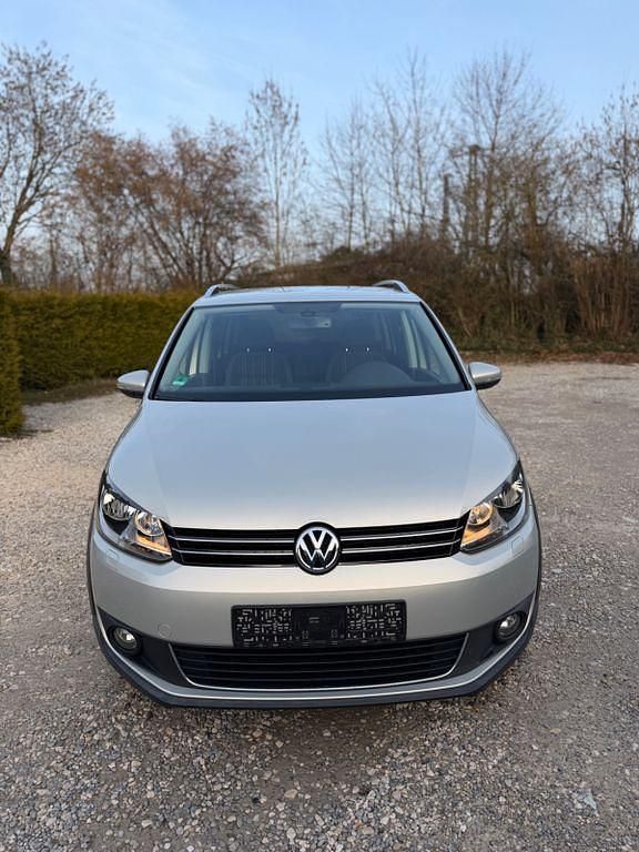 Gebraucht VW Touran Cross 170 PS (125 kW) 2011 Gold Van / Kleinbus