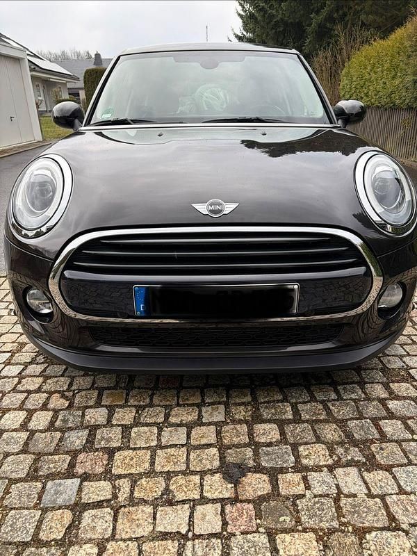 Gebraucht Mini Cooper Chili 136 PS (100 kW) 2016 Braun Kleinwagen