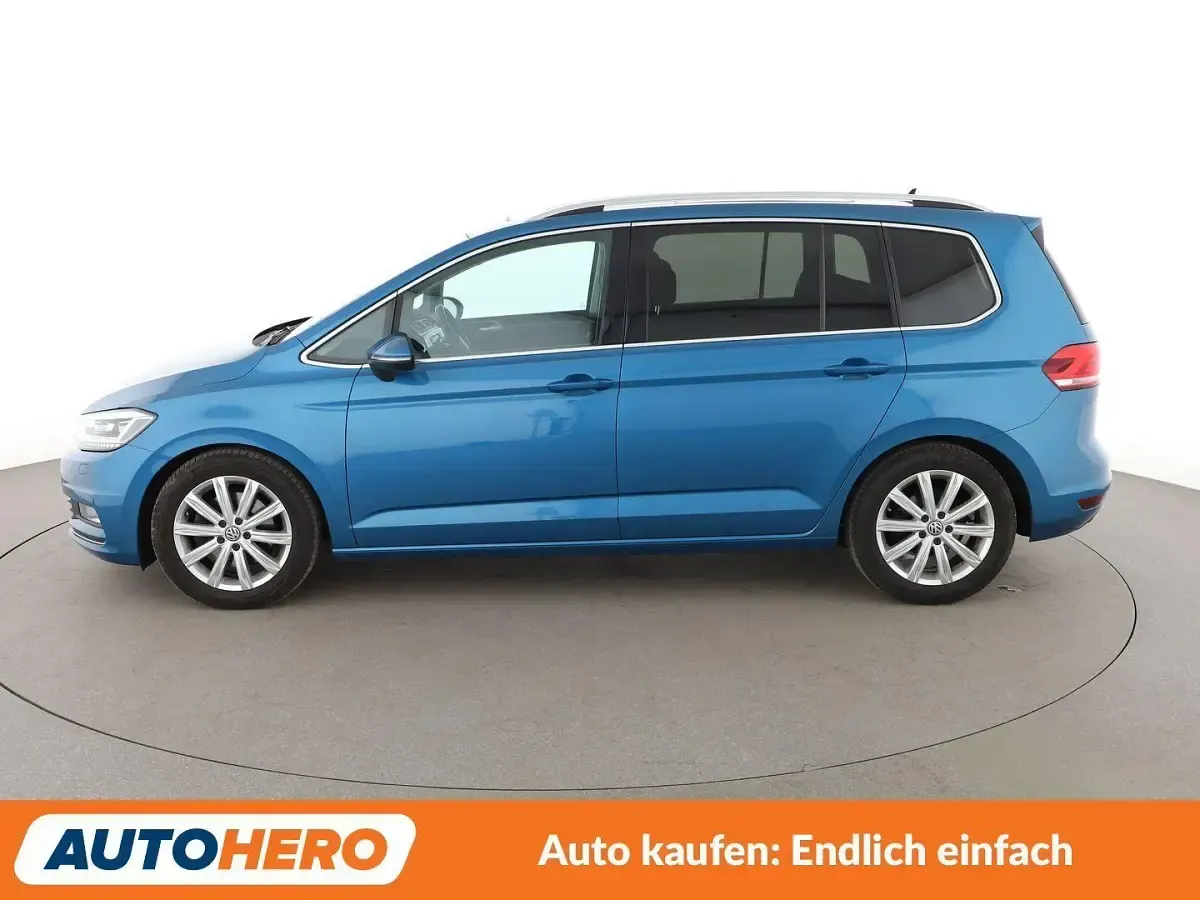 Gebraucht VW Touran Highline 150 PS (110 kW) 2017 Blau Van / Kleinbus