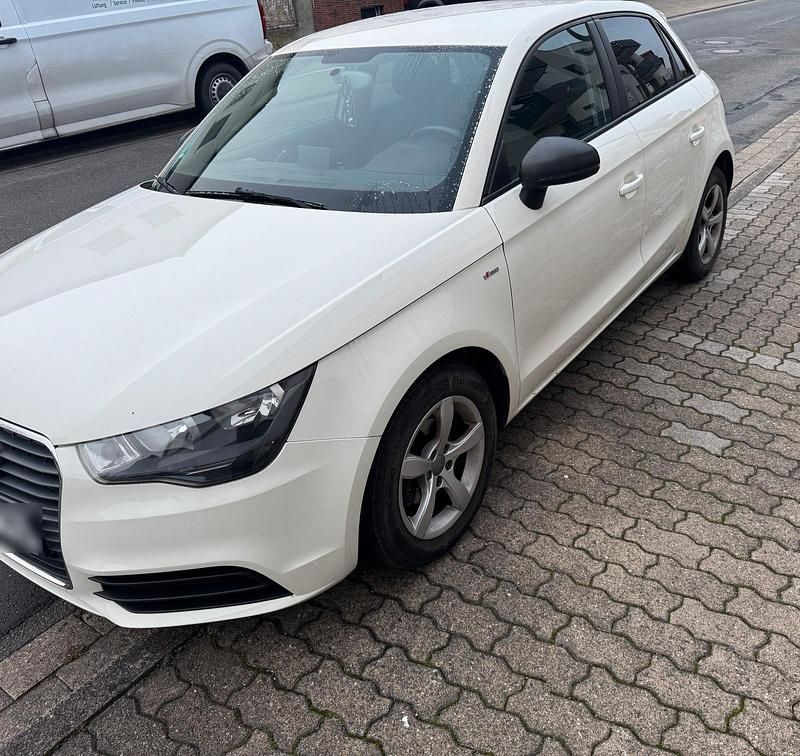 Gebraucht Audi A1 Sportback S-Line 90 PS (66 kW) 2014 Weiß Kleinwagen