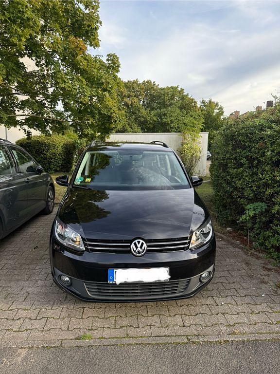 Schwarz Gebraucht 2014 VW Touran Comfortline Van / Kleinbus | 7.000 € (Guter Preis) - Bild 1/4