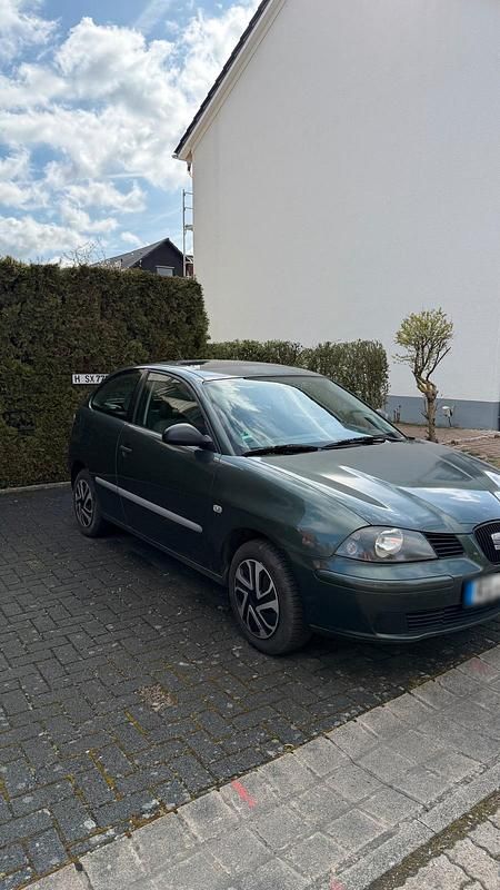 Gebraucht Seat Ibiza 64 PS (47 kW) 2004 Grün Kleinwagen