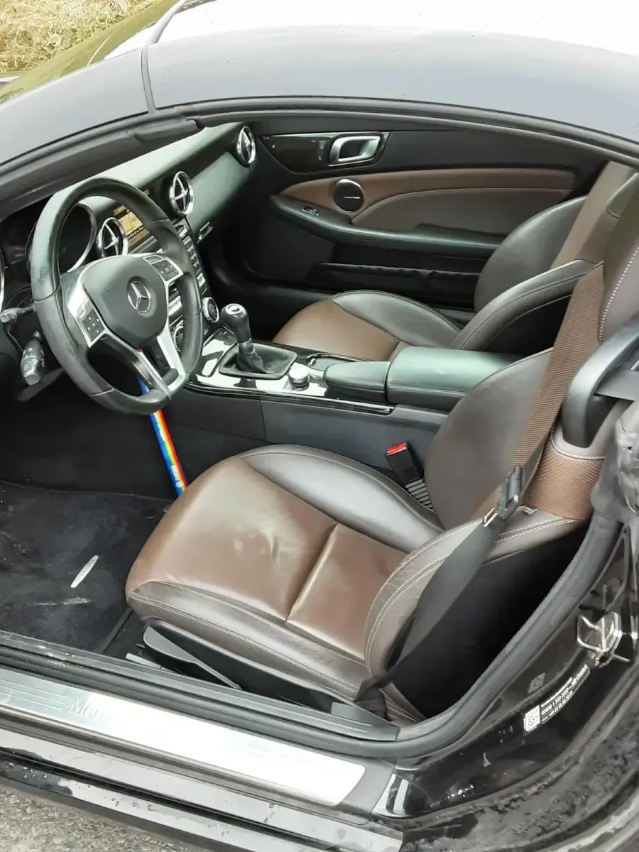Gebraucht Mercedes SLK200 2011 Schwarz Cabrio