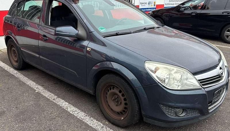 Metro m2 Gebraucht 2007 Opel Astra Catch Me Kleinwagen | 500 € (Superpreis) - Bild 1/4