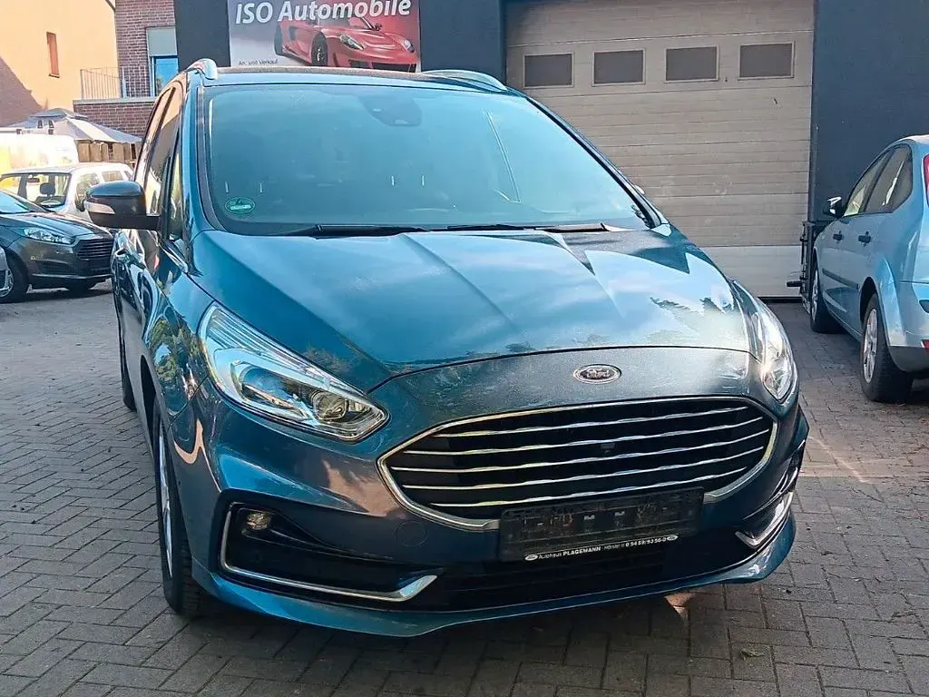 Używany Ford Galaxy Titanium 150 KM (110 kW) 2019 Niebieski Minivan