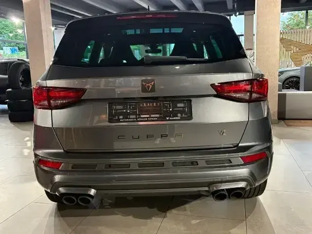 Używany Cupra Ateca VZ 300 KM (220 kW) 2023 Szary SUV