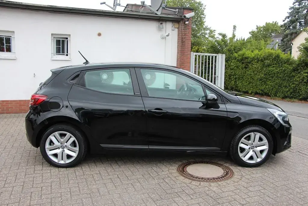 Gebraucht Renault Clio V Zen 140 PS (102 kW) 2021 Schwarz Limousine