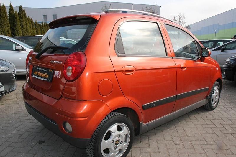 Gebraucht Chevrolet Matiz 52 PS (38 kW) 2009 Orange Kleinwagen