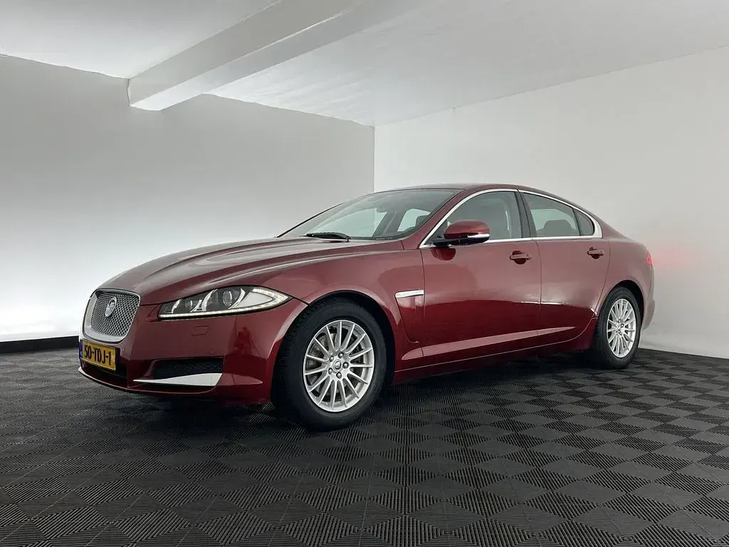 Brugt Jaguar XF 190 HK (139 kW) 2012 Rød Sedan