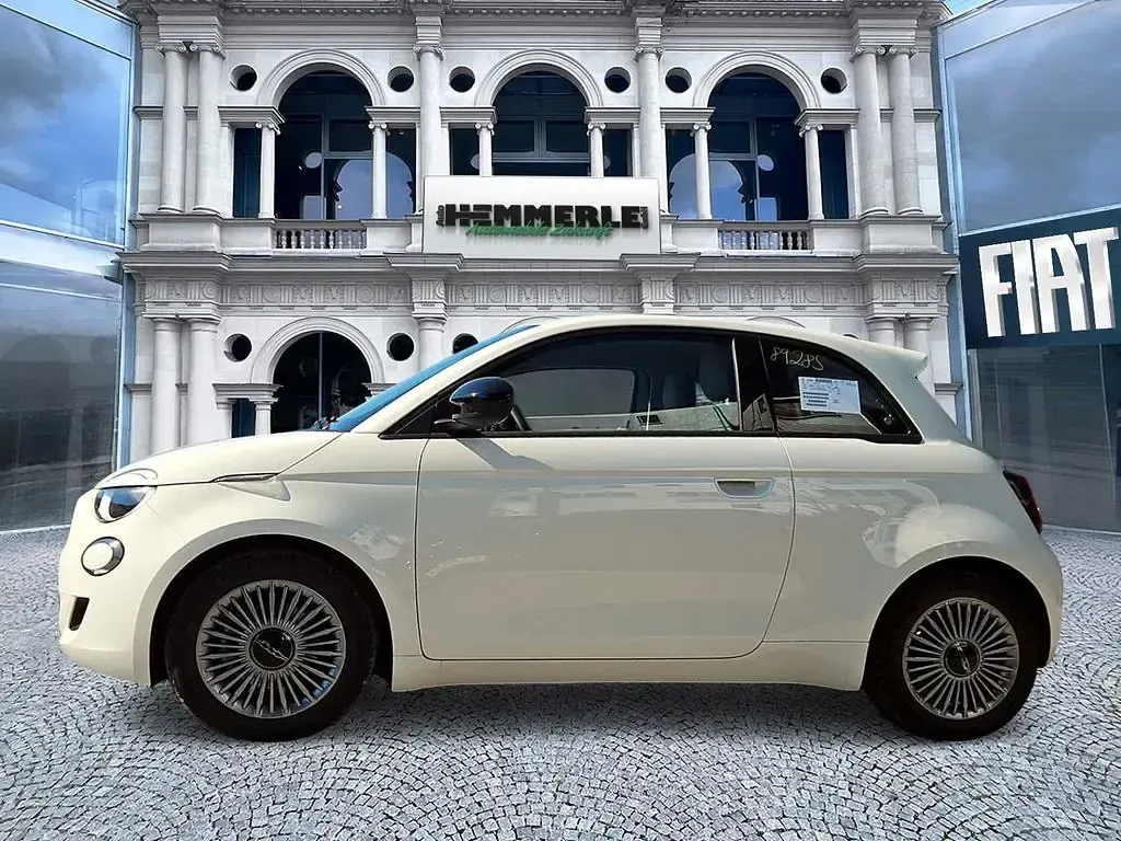 Neu Fiat 500 Icon 65 PS (47 kW) 2026 Gelato weiß Kleinwagen
